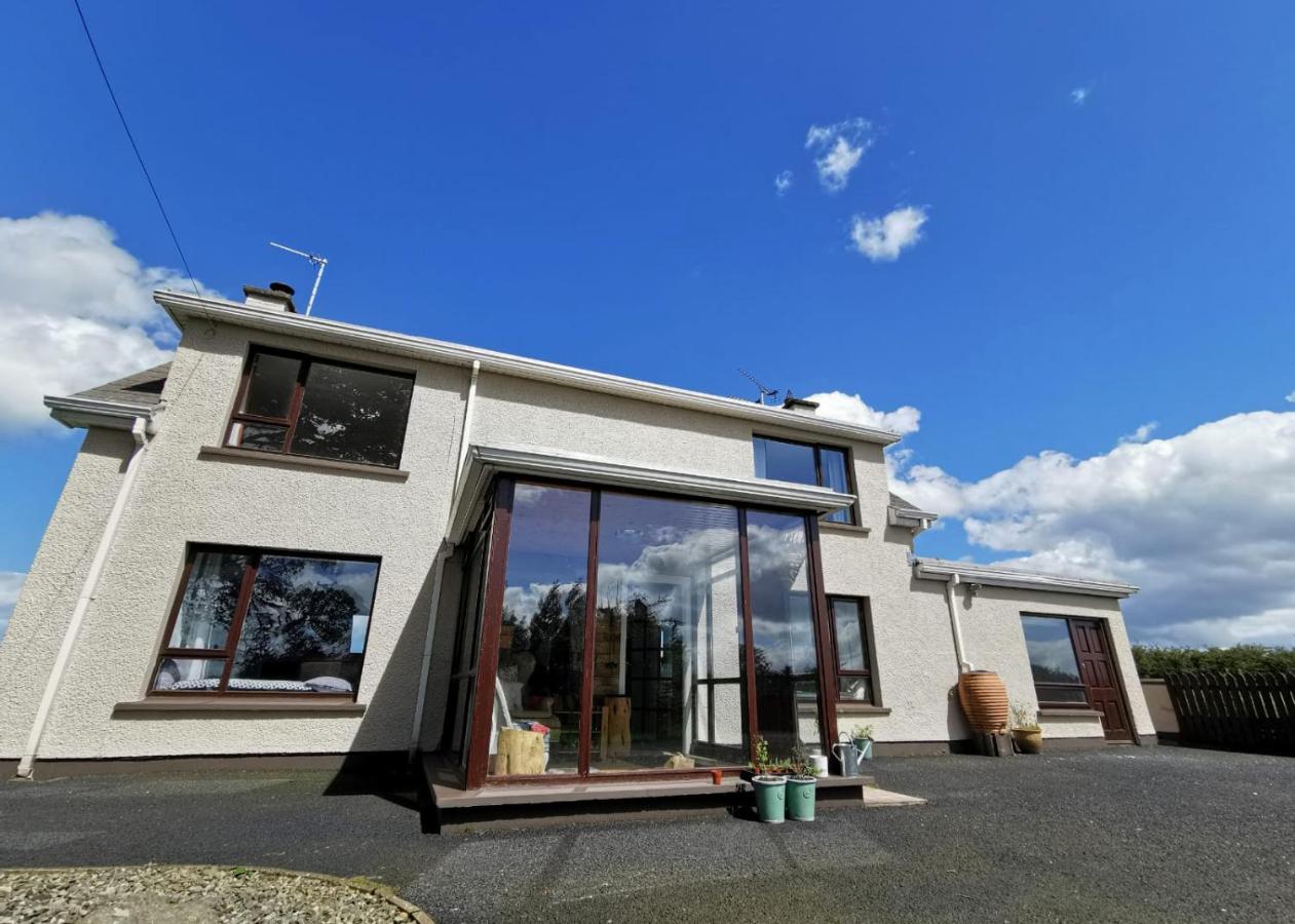 Cozy At The Causeway Villa Castlecatt Exterior photo